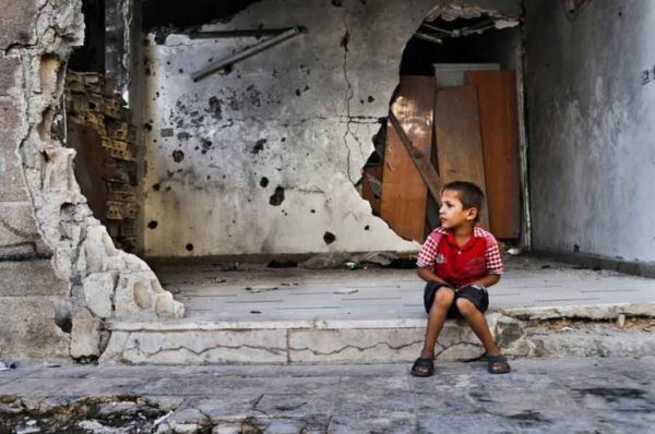 12.8 milyon Suriyeli yardım bekliyor